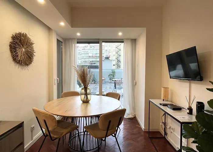 Casa Boma - Brighting With Spacious Terrace - Alvalade Iii