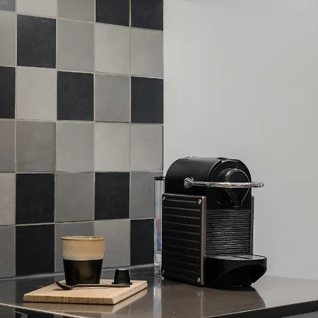 Casa Boma - Brighting With Spacious Terrace - Alvalade Iii Lejlighed *